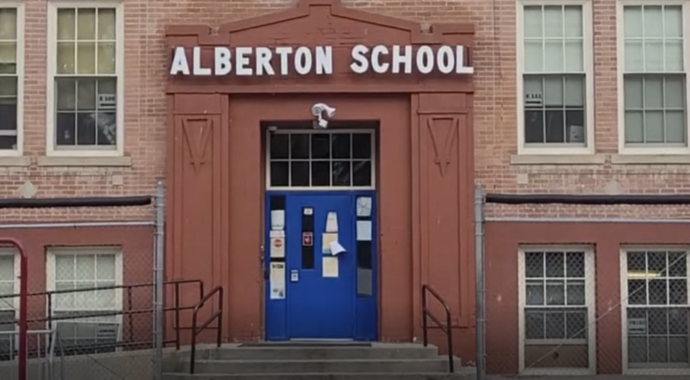 Photo of the front of Alberton Elementary School